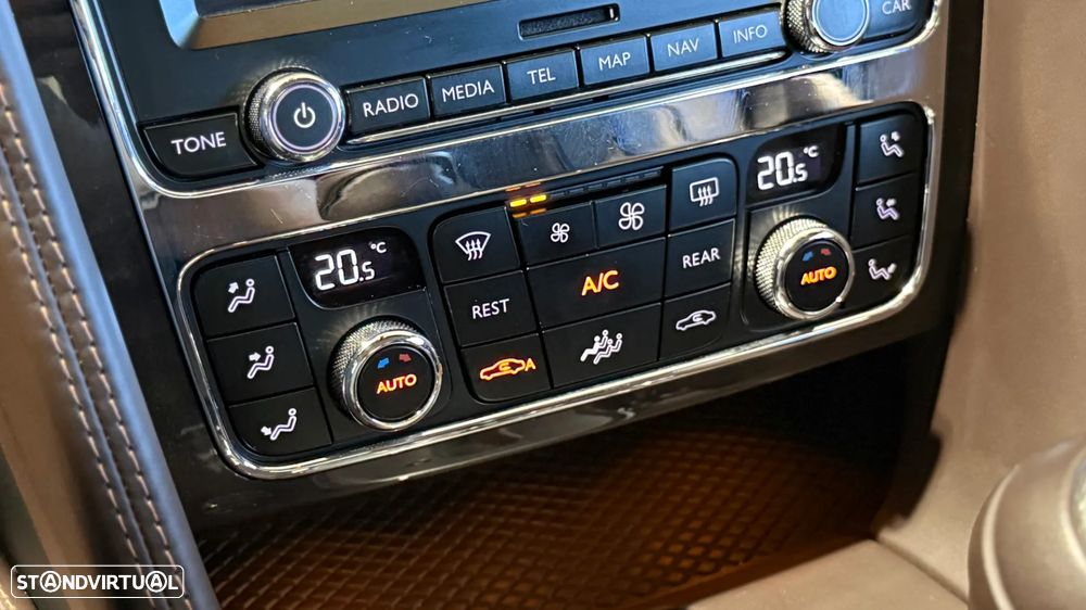 Bentley Continental Cabrio GTC V8 - 25