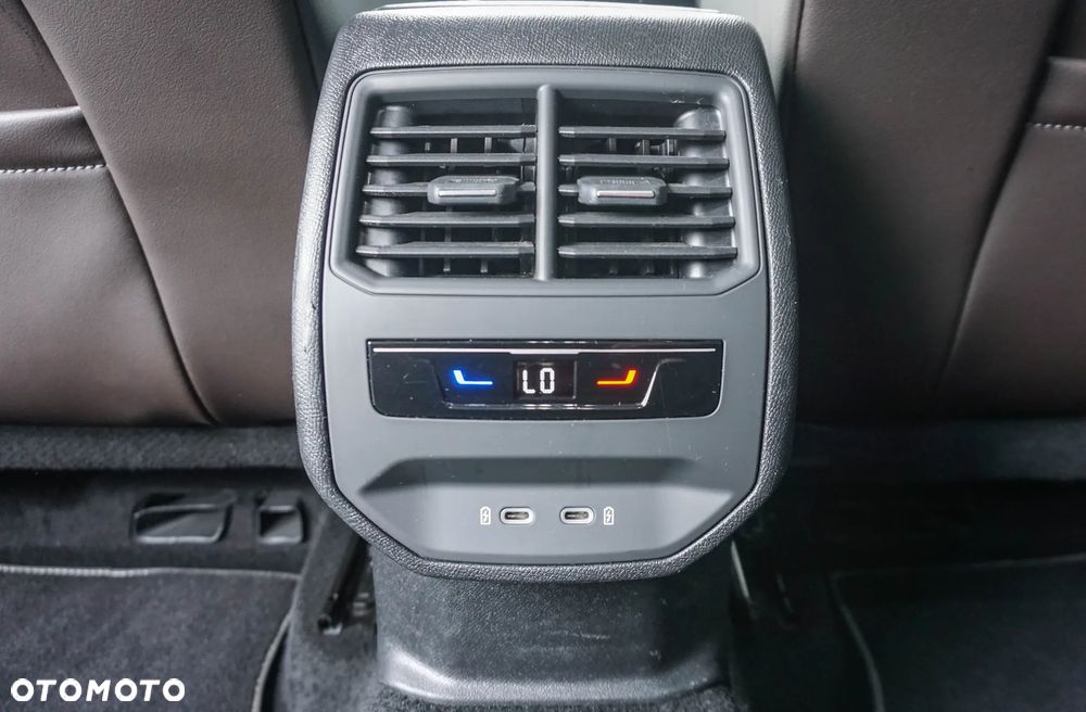 Seat Leon 1.5 eTSI Xcellence DSG - 29