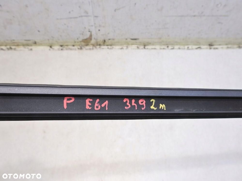 LISTWA DACHOWA DACHU PRAWA BMW E61 7060804 - 2