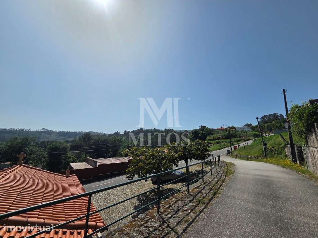 Moradia T3 p/ restauro - Mentrestido - Grande imagem: 4/14