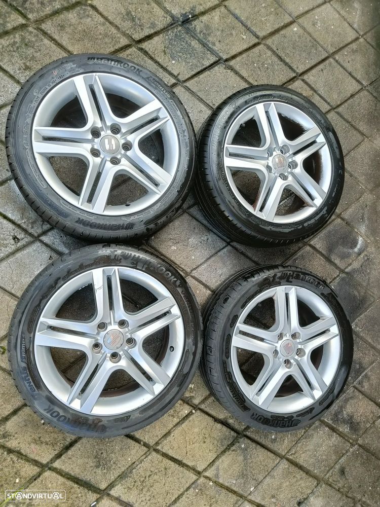 4 jantes 17 SEAT furação 5x112 com  pneus - 13