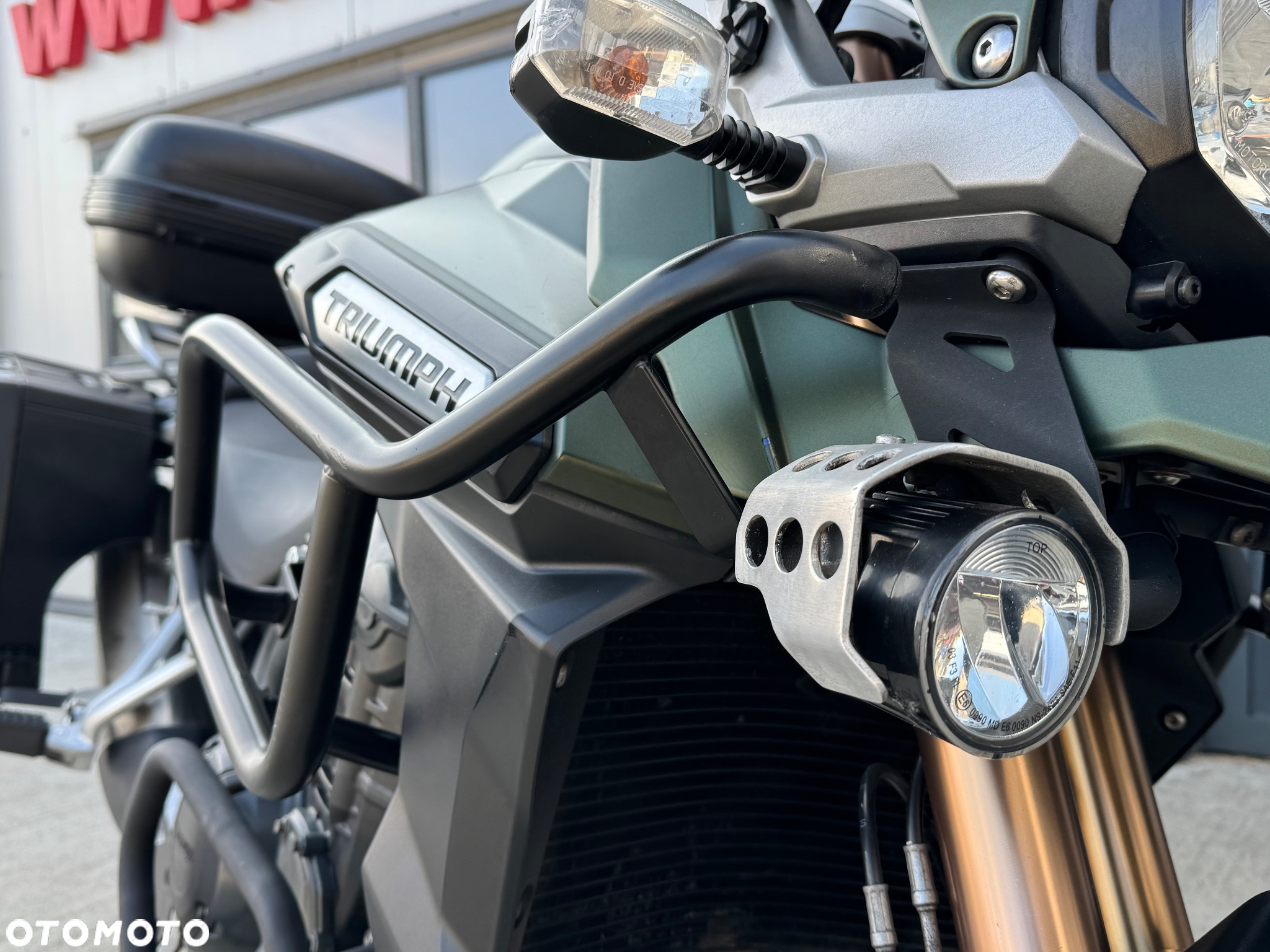 Triumph Tiger - 12