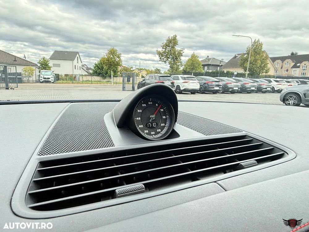 Porsche Panamera GTS - 29