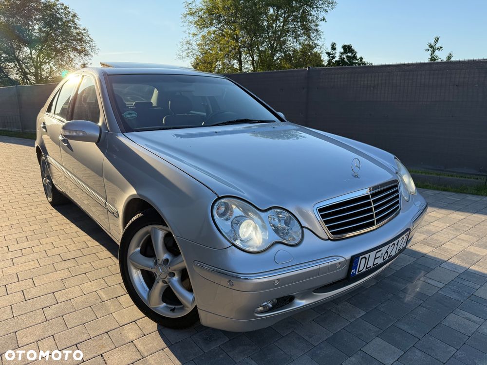 Mercedes-Benz Klasa C 320 Elegance - 2