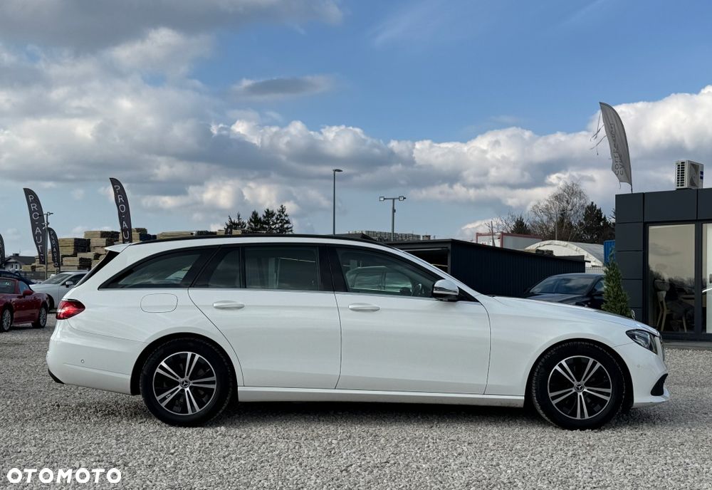 Mercedes-Benz Klasa E 220 d 9G-TRONIC Avantgarde - 3