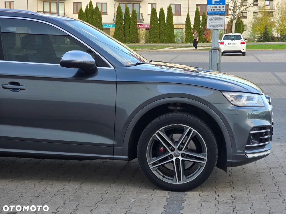 Audi SQ5 - 5