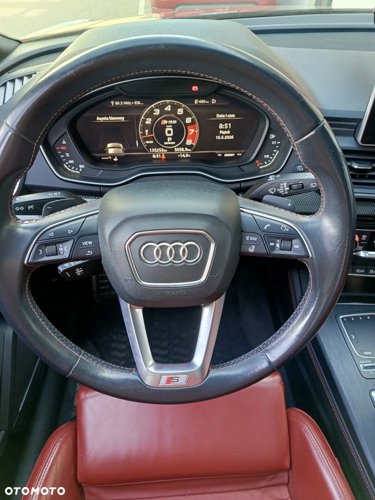 Audi SQ5 - 5