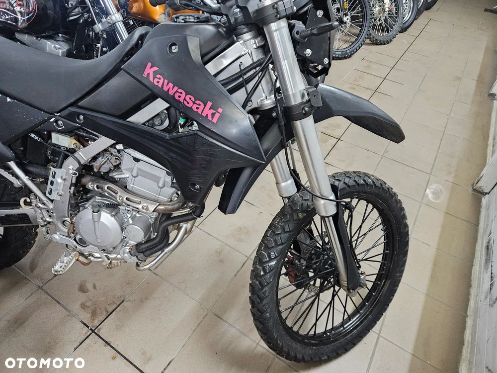 Kawasaki Inny - 9