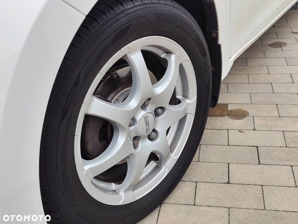 Toyota Corolla 1.6 Comfort - 38