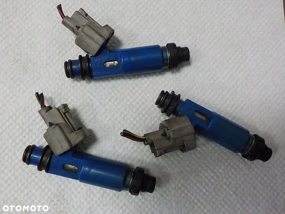 MAZDA MX-5 I WTRYSKIWACZ 195500-3030 - 3