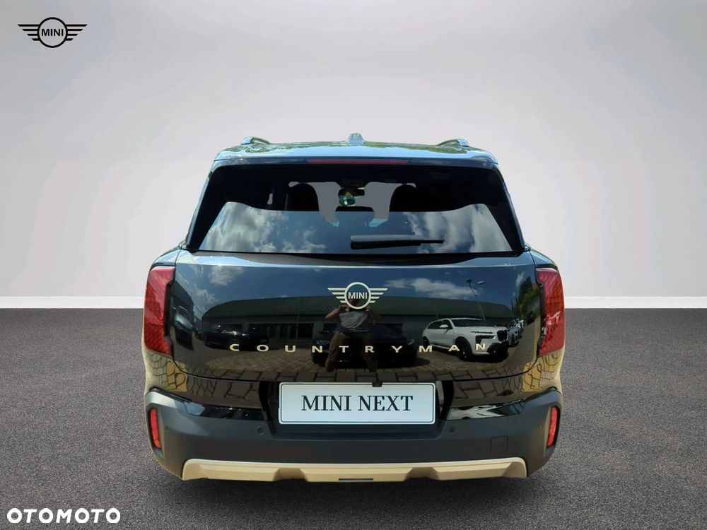 MINI Countryman E 66.5kWh Linia Favoured - 4