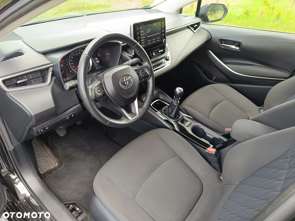 Toyota Corolla 1.6 Comfort - 26