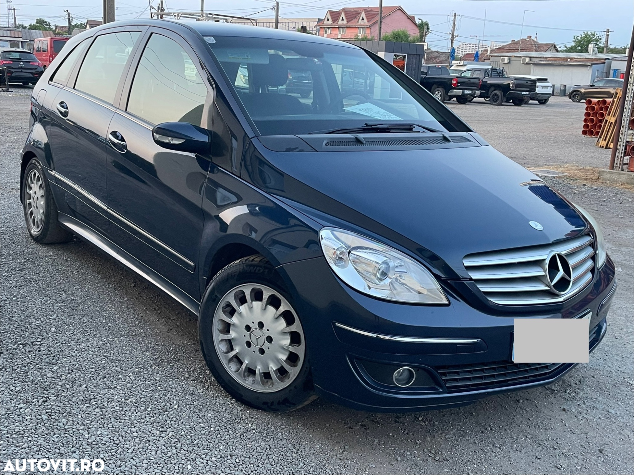 Mercedes-Benz B 180 CDI - 2