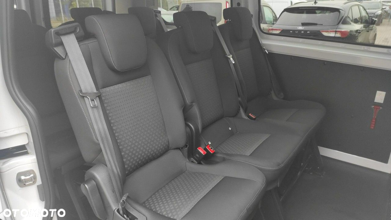 Ford Transit Custom - 11
