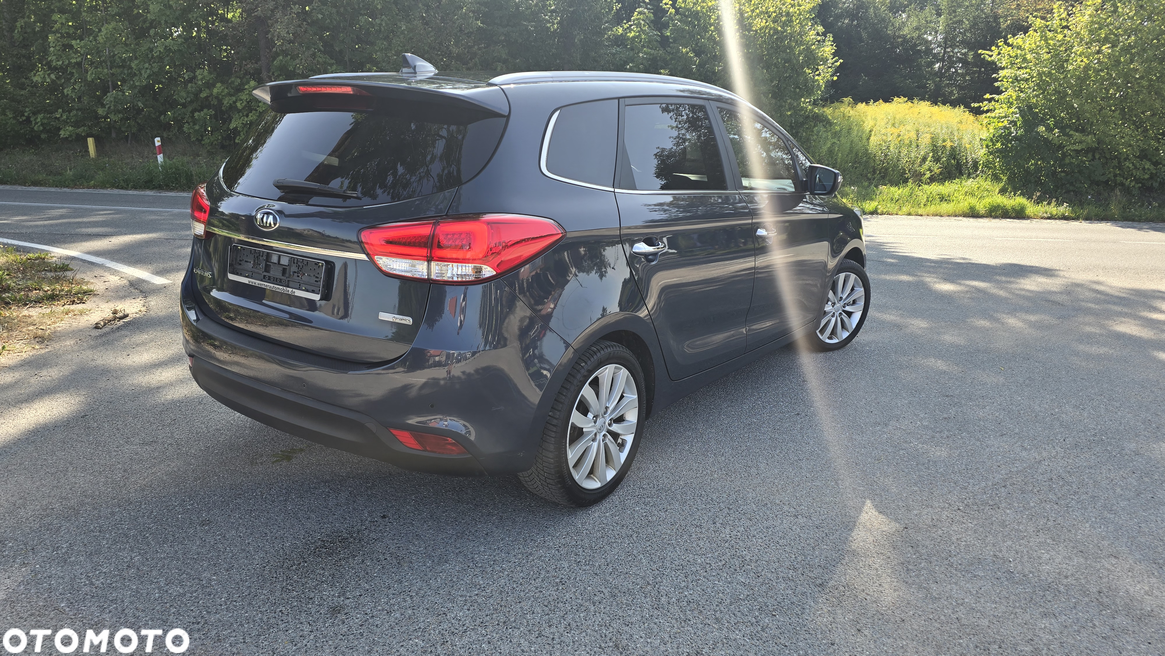 Kia Carens 1.6 GDI S 7os - 3