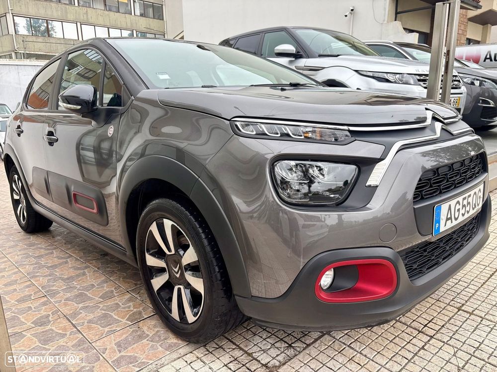 Citroën C3 1.2 PureTech Shine - 1