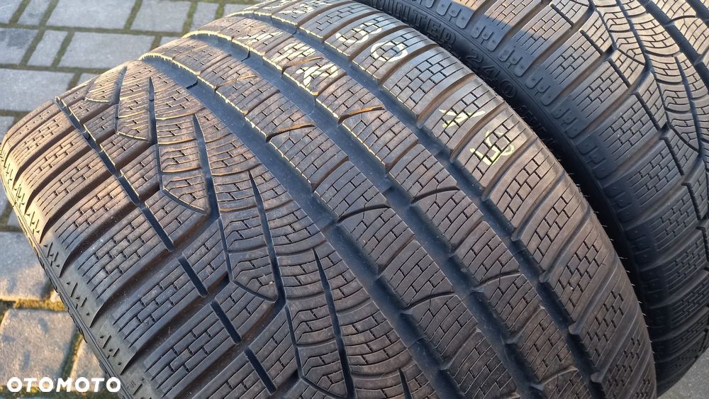 Opony Zimowe Pirelli Sottozero W240 295/30/19 2 sztuki 2019 - 2