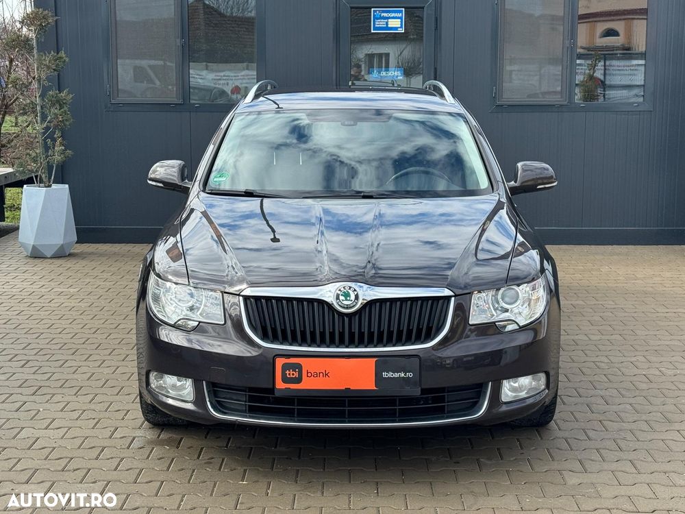 Skoda Superb 2.0 TDI FAMILY - 4