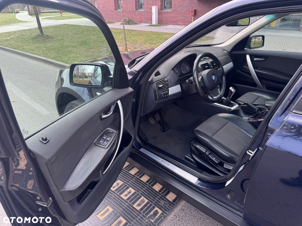 BMW X3 2.0d - 8