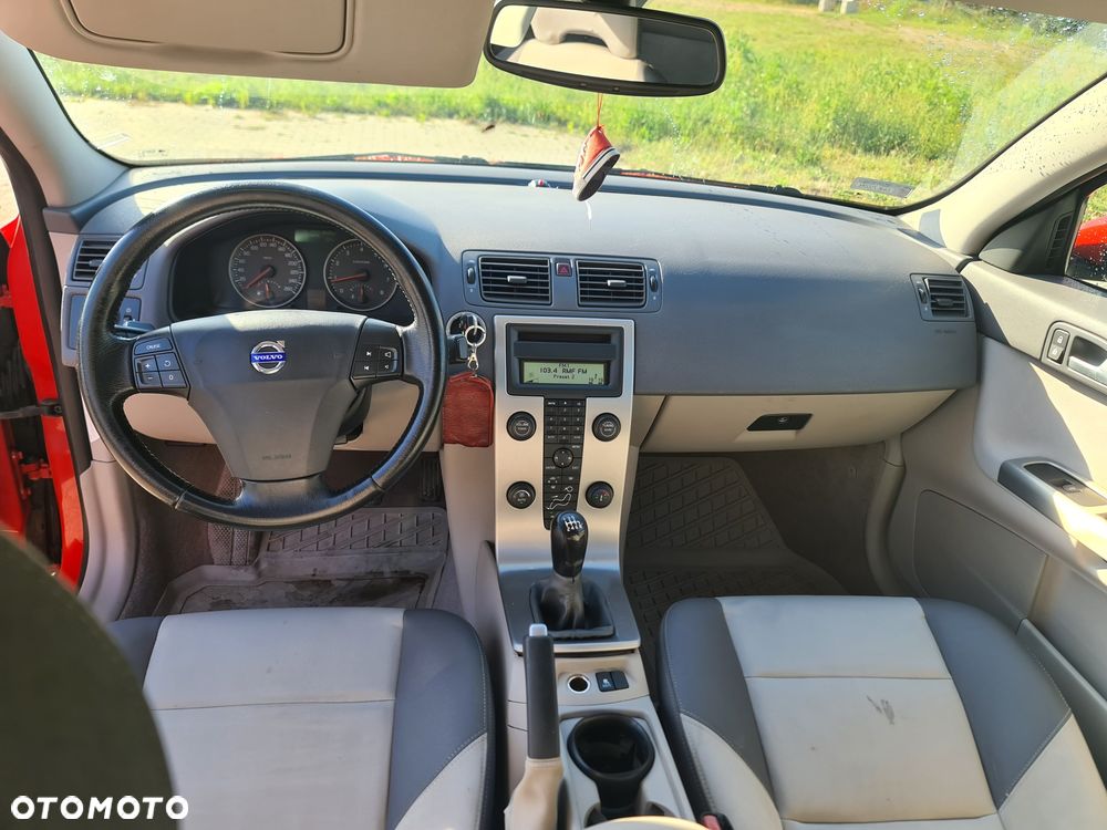 Volvo S40 - 2