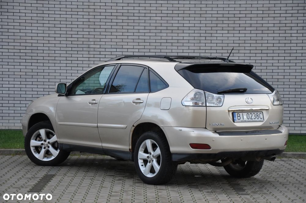Lexus RX - 15