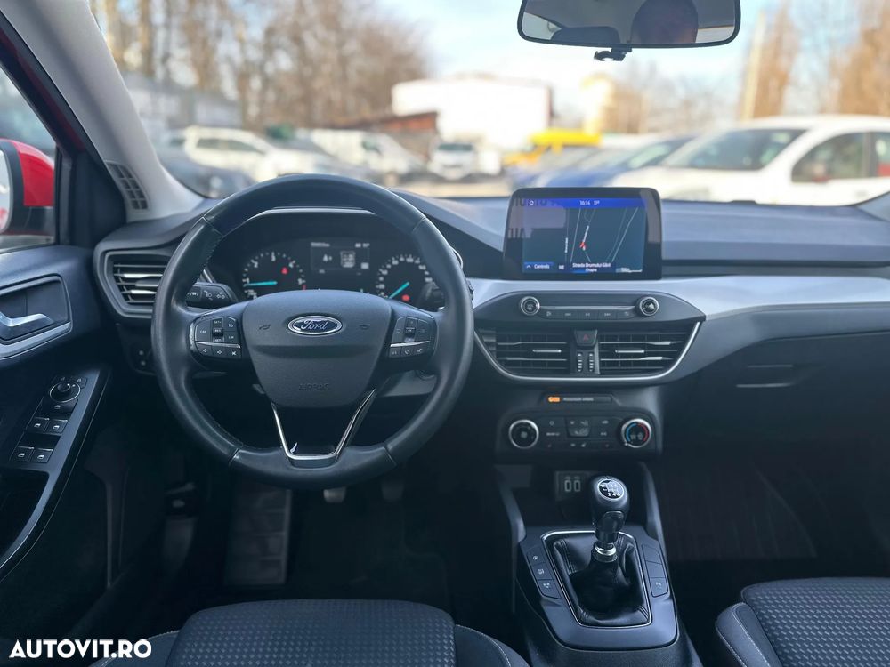 Ford Focus 1.5 EcoBlue Connected - 13