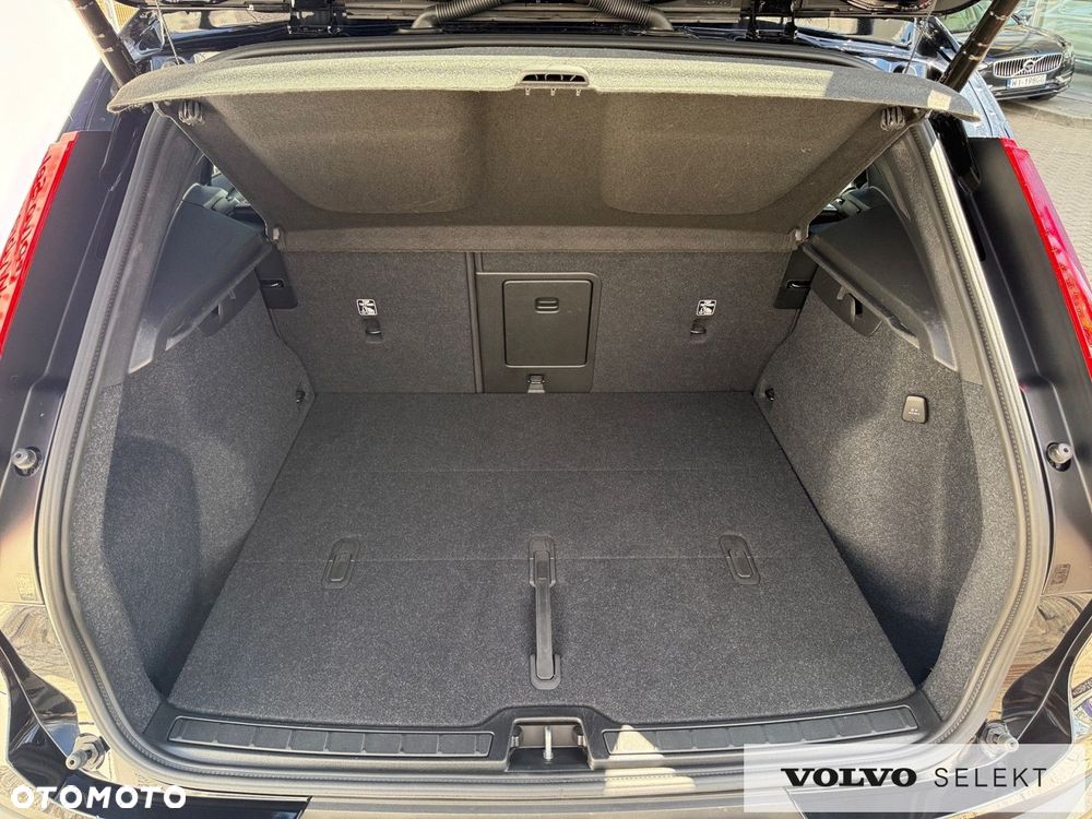 Volvo XC 40 - 28