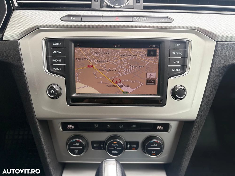 VOLKSWAGEN Passat 2016 — imagine 12