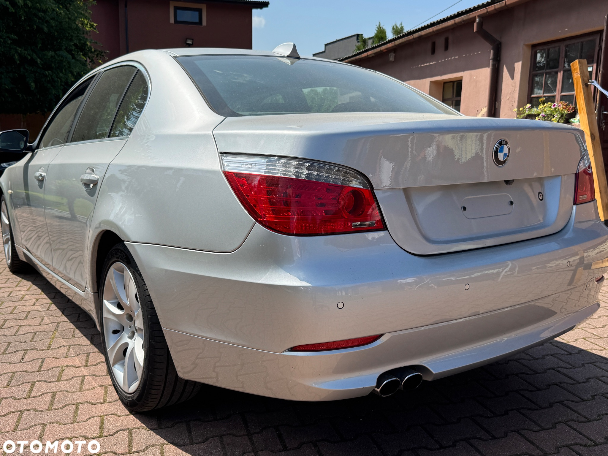 BMW Seria 5 525d - 2