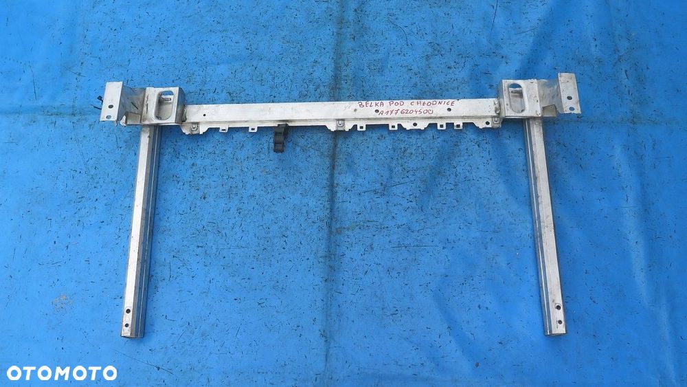 BELKA POD CHŁODNICE MERCEDES A KLASA W177