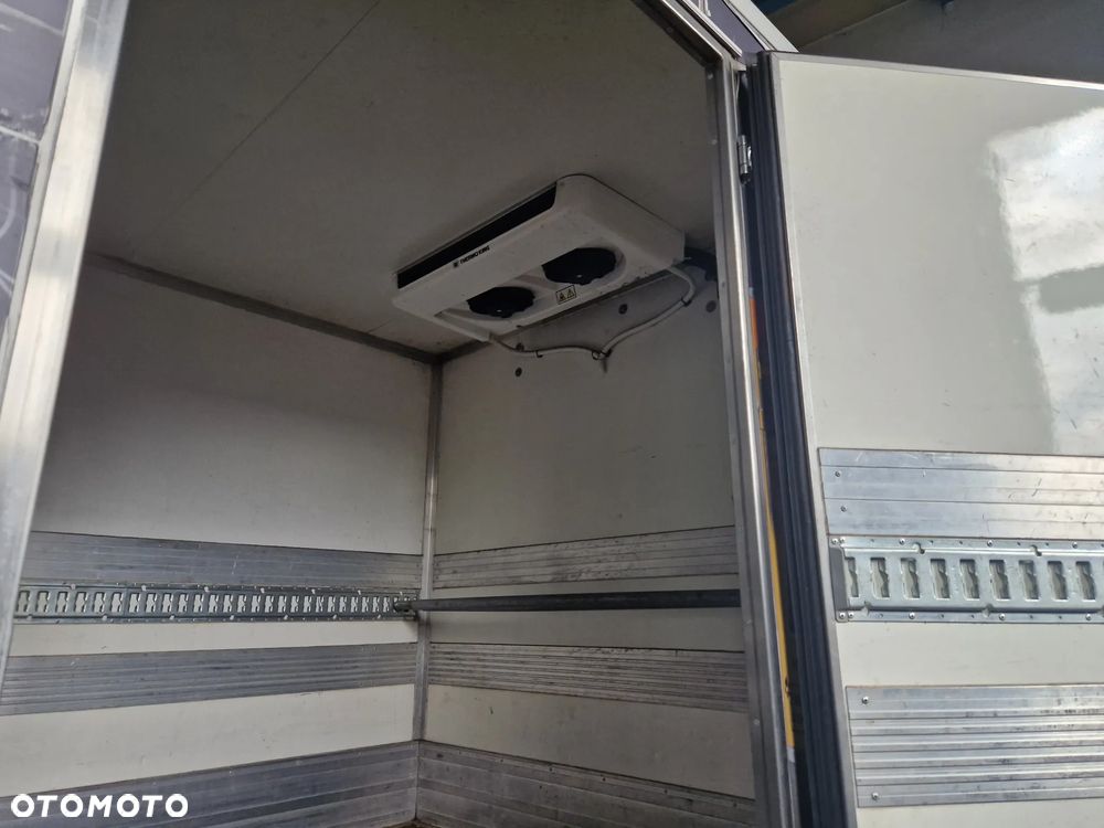 Mercedes-Benz Sprinter 516 - 6