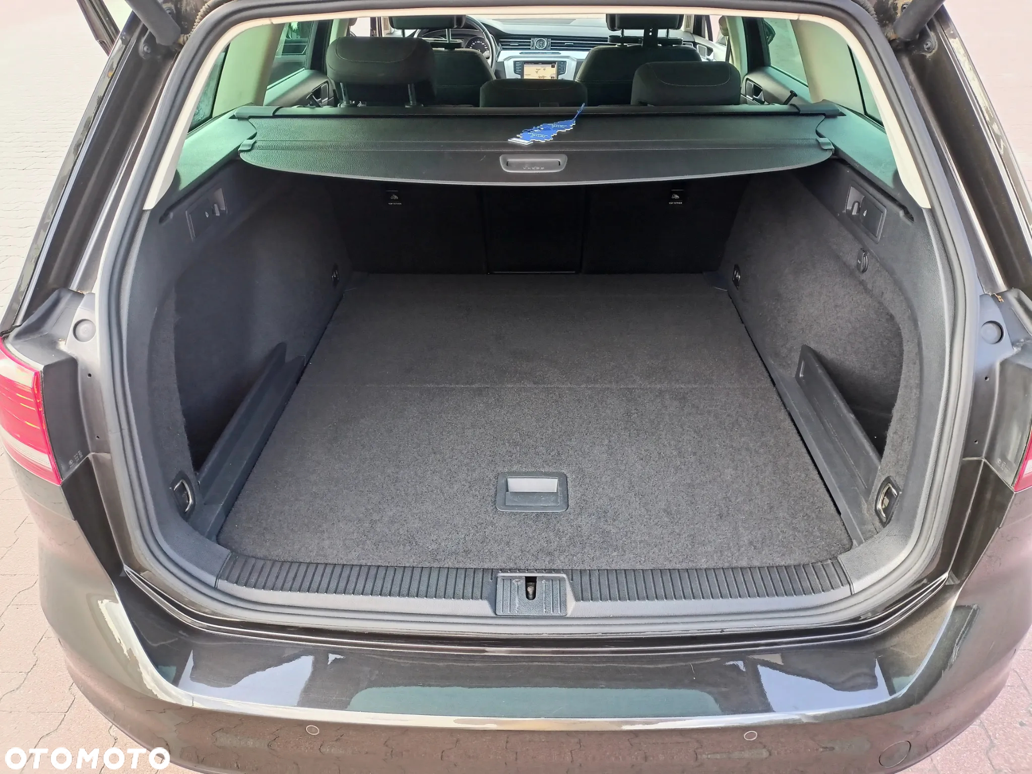 Volkswagen Passat Variant 2.0 TDI (BlueMotion Technology) Comfortline - 4