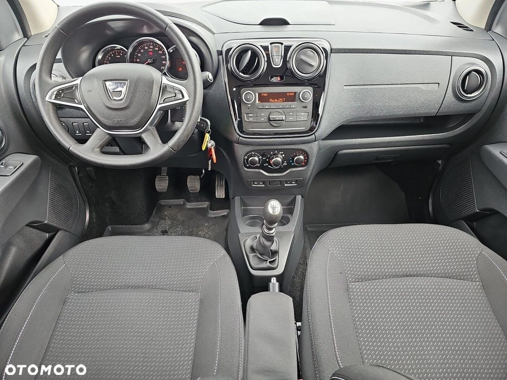 Dacia Lodgy 1.5 Blue dCi Laureate S&S EU6d - 4