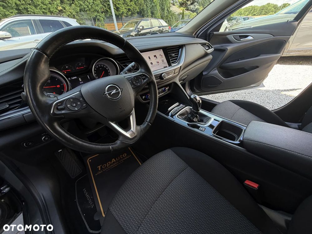 Opel Insignia 1.6 Innovation - 16
