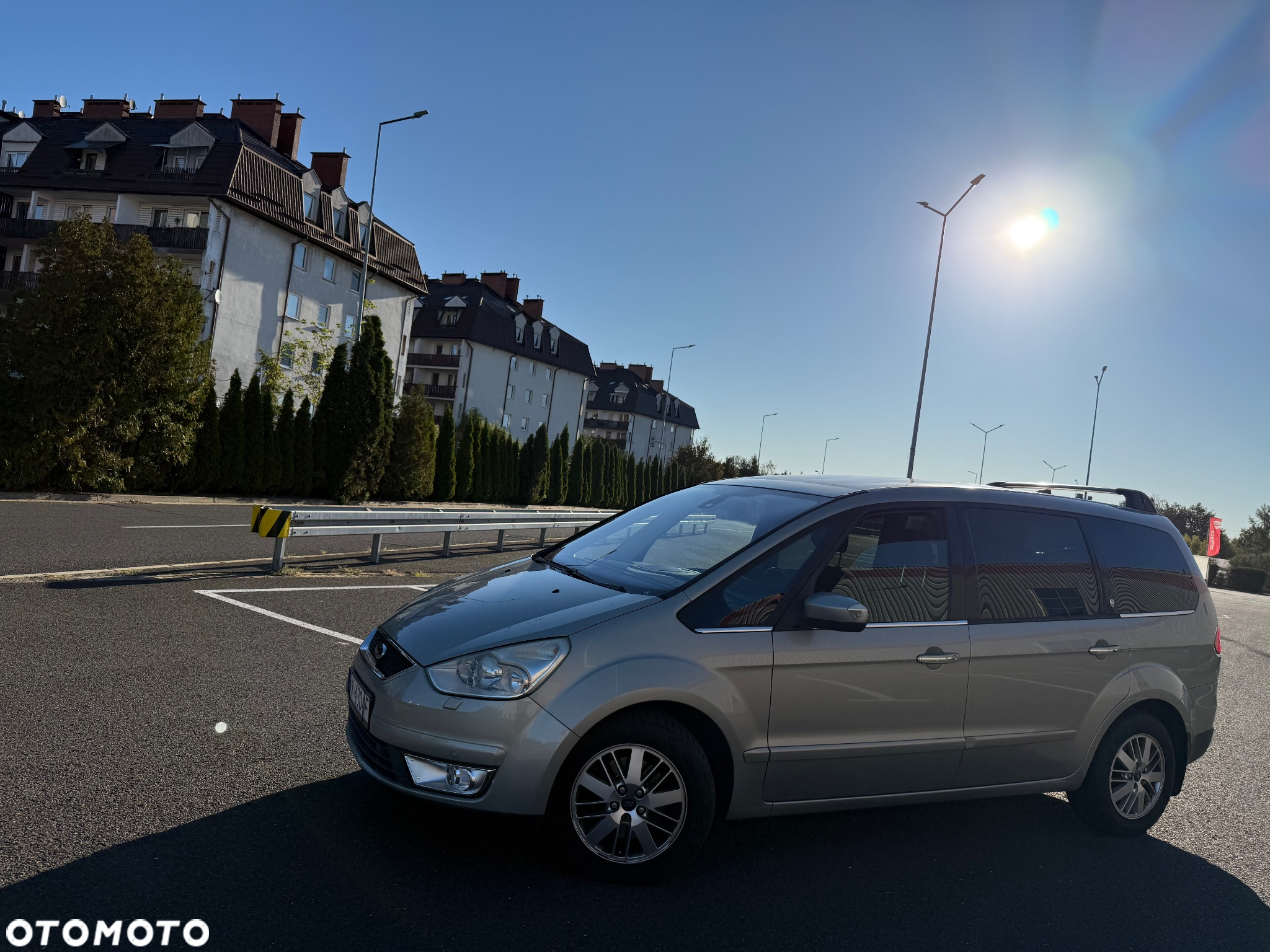 Ford Galaxy 2.3 Ghia - 2