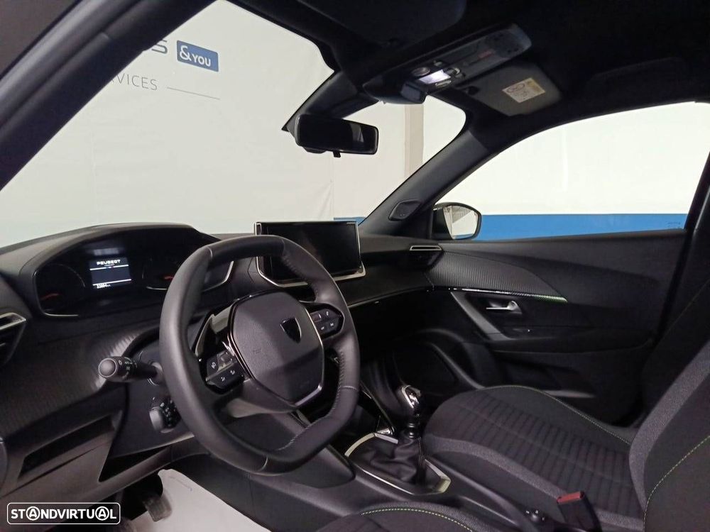 Peugeot 2008 1.2 PureTech Active - 8