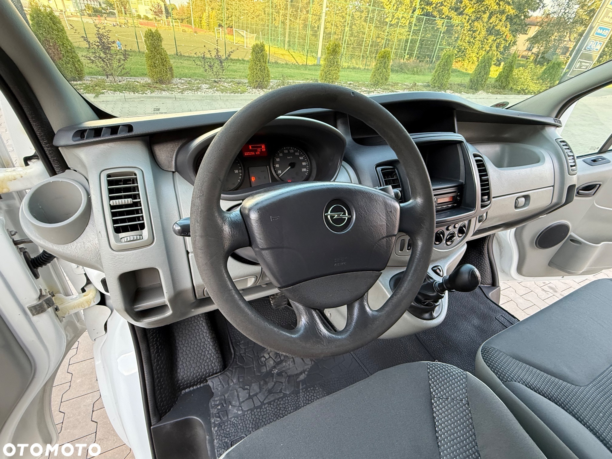 Opel Vivaro - 20