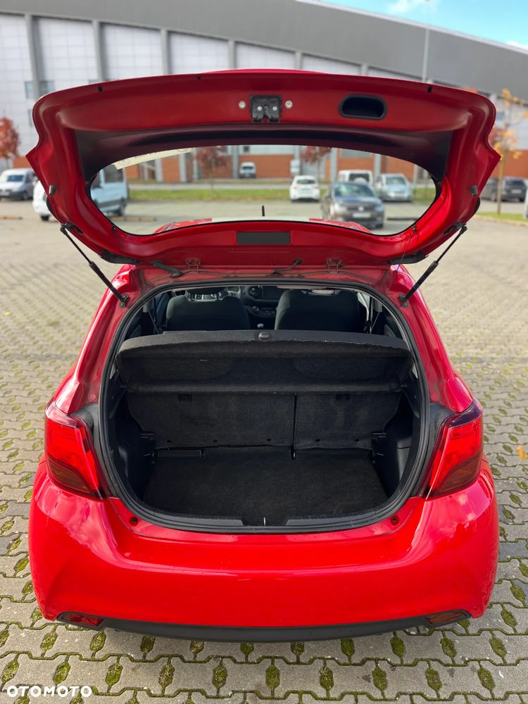 Toyota Yaris - 16