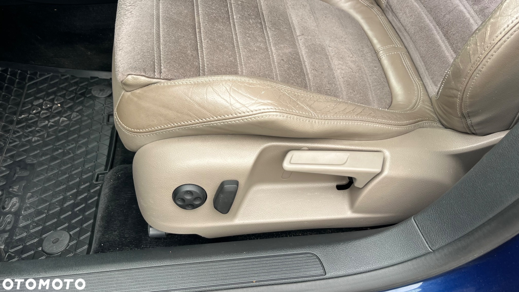 Volkswagen Passat - 17