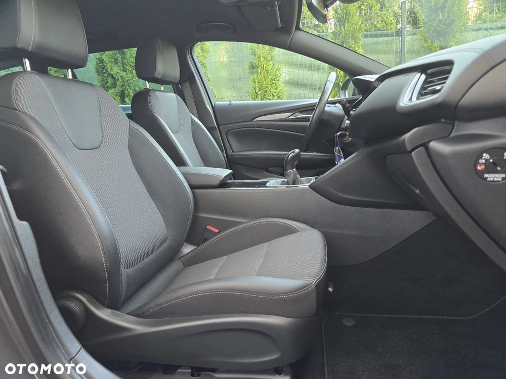 Opel Insignia 2.0 CDTI Business Elegance S&S - 23