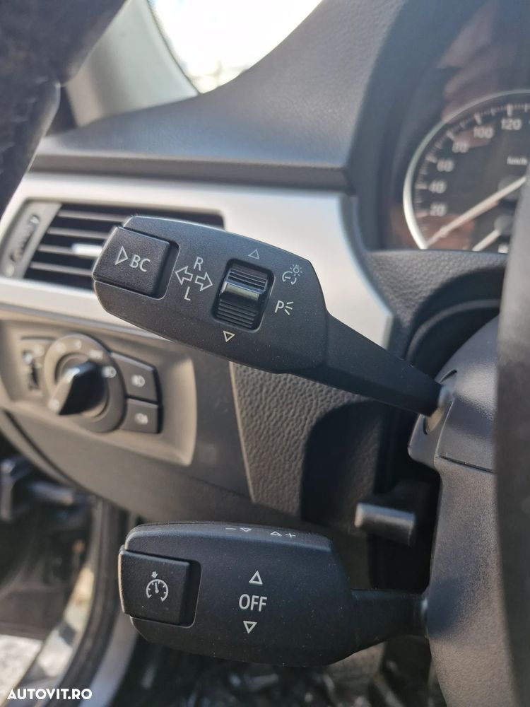 BMW Seria 3 318i Edition Lifestyle - 10