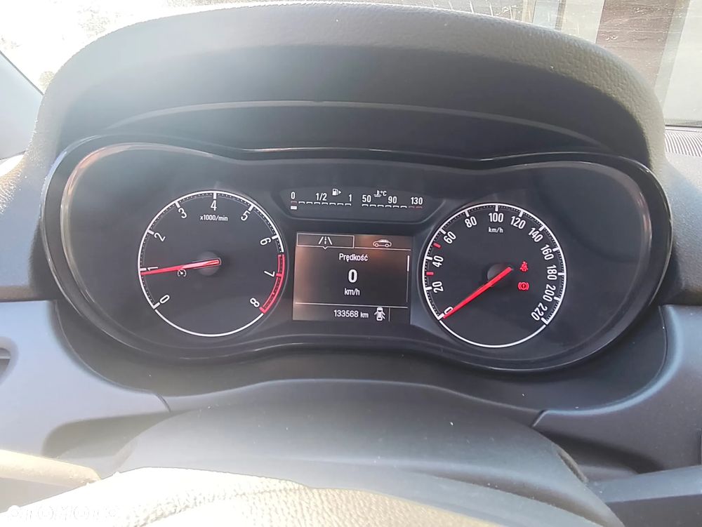 Opel Corsa - 12