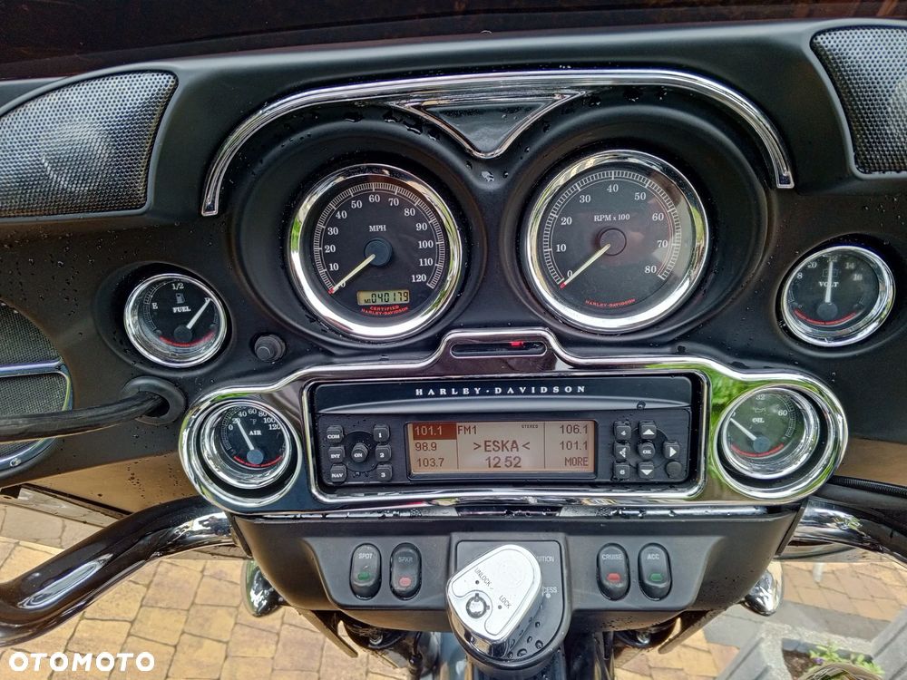 Harley-Davidson Electra - 17