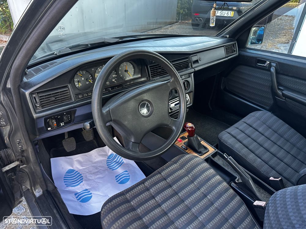 Mercedes-Benz W201 (1982-1993) 190 D 2.0 - 22