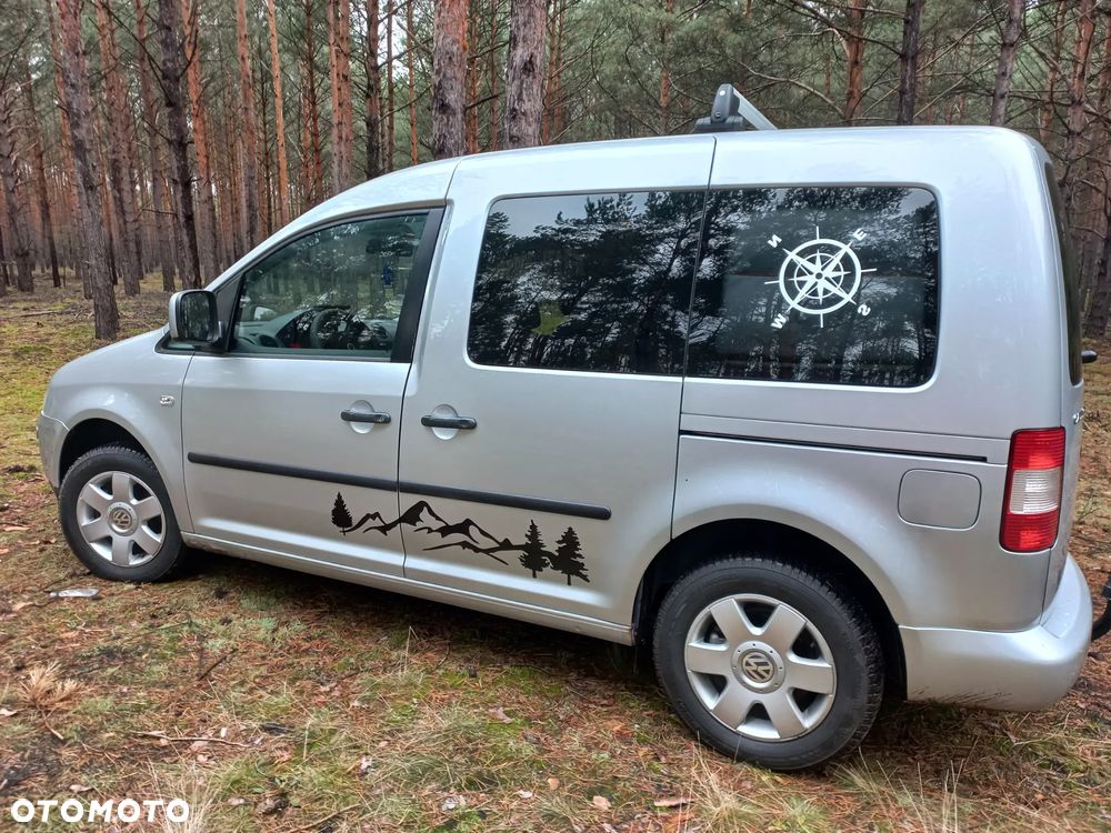 Volkswagen Caddy Life - 23