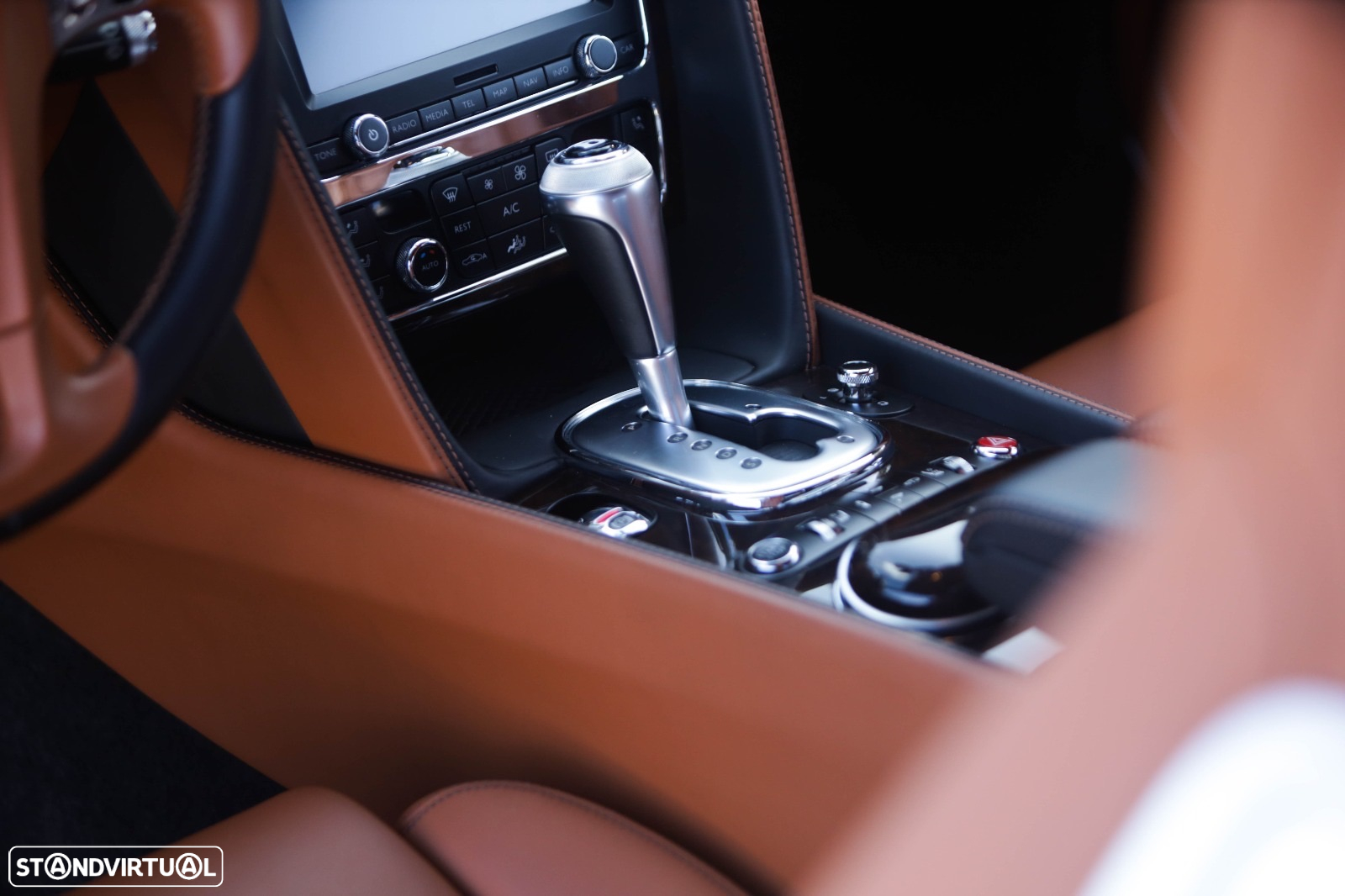 Bentley Continental GT V8 - 30