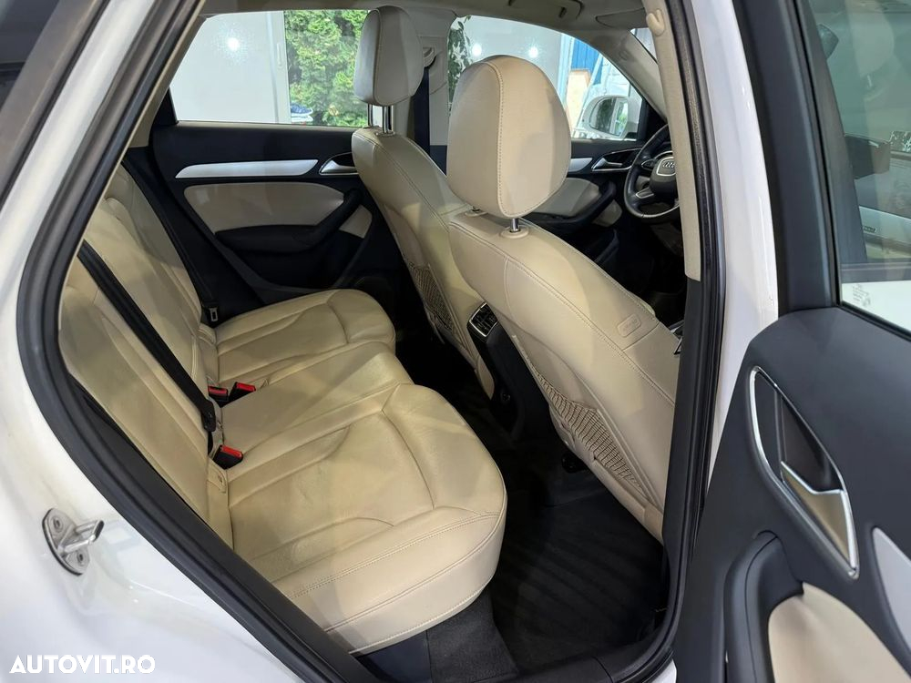 Audi Q3 2.0 TDI Quattro Stronic Design - 13