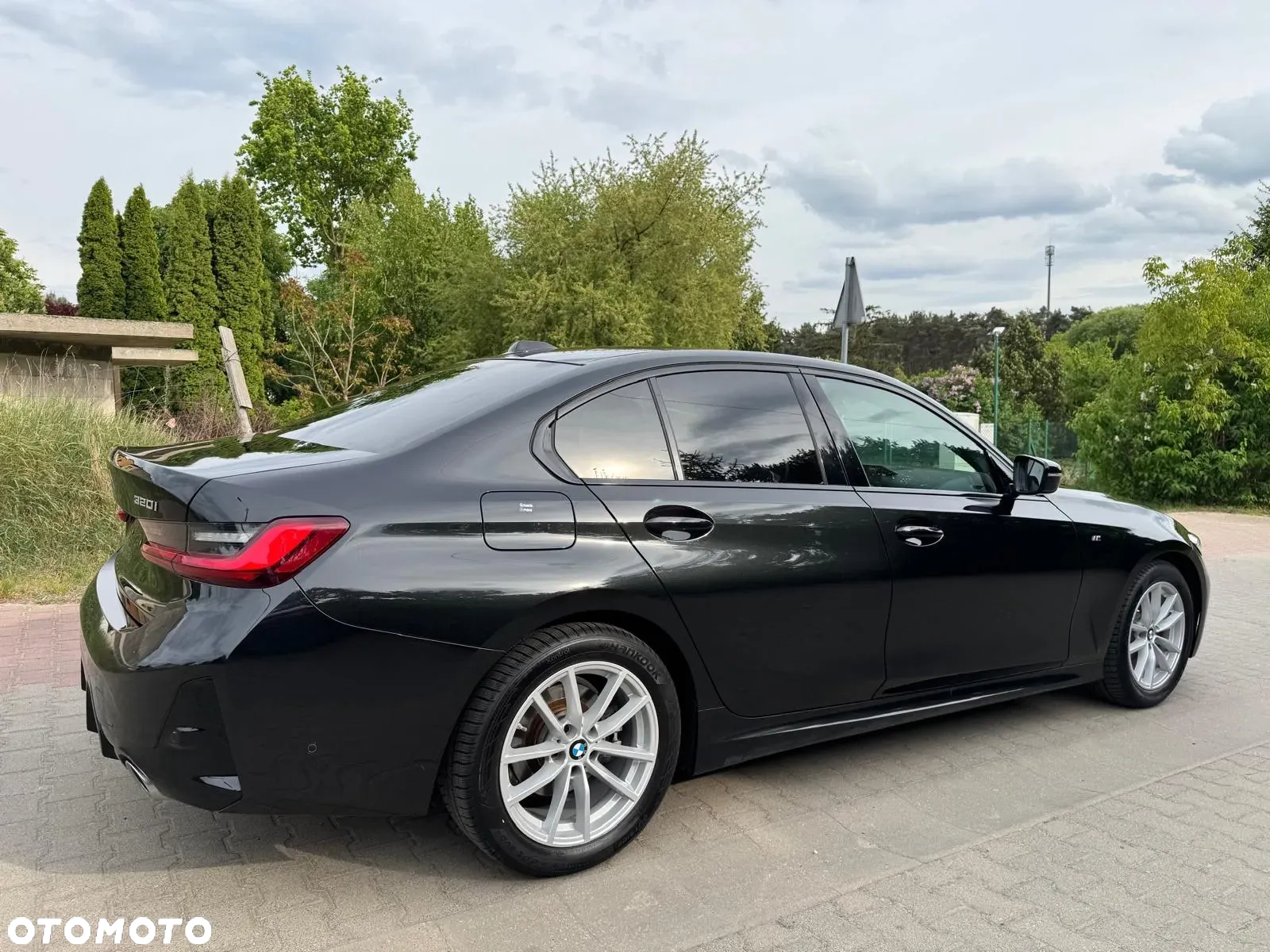 BMW Seria 3 320i xDrive M Sport sport - 11