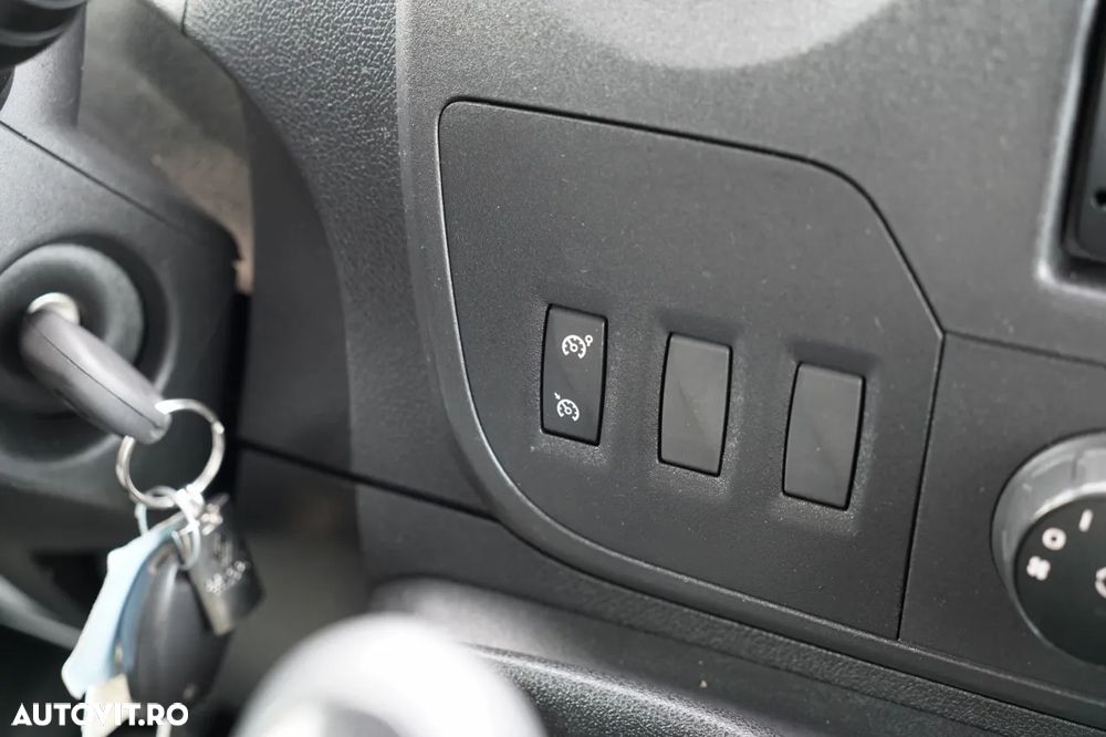 Renault MASTER / NEGRU / PANEL / MANUAL / GVWR 3500 KG / IMPORTAT - 32