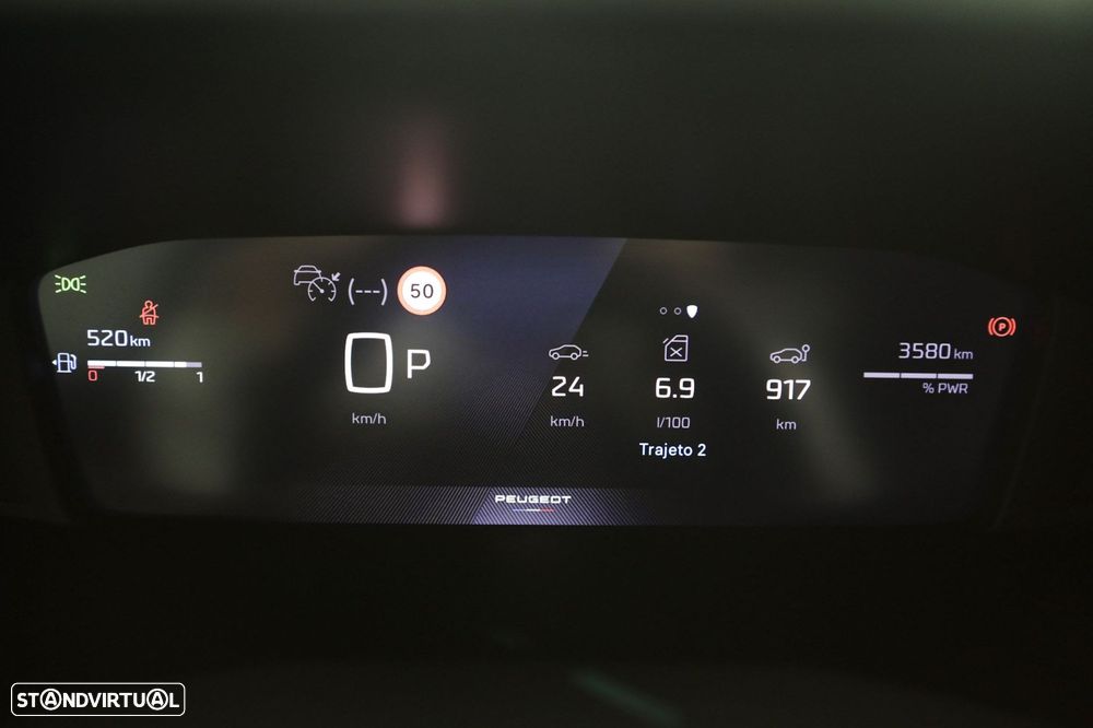 Peugeot 2008 1.2 Hybrid Allure e-DCS6 - 28